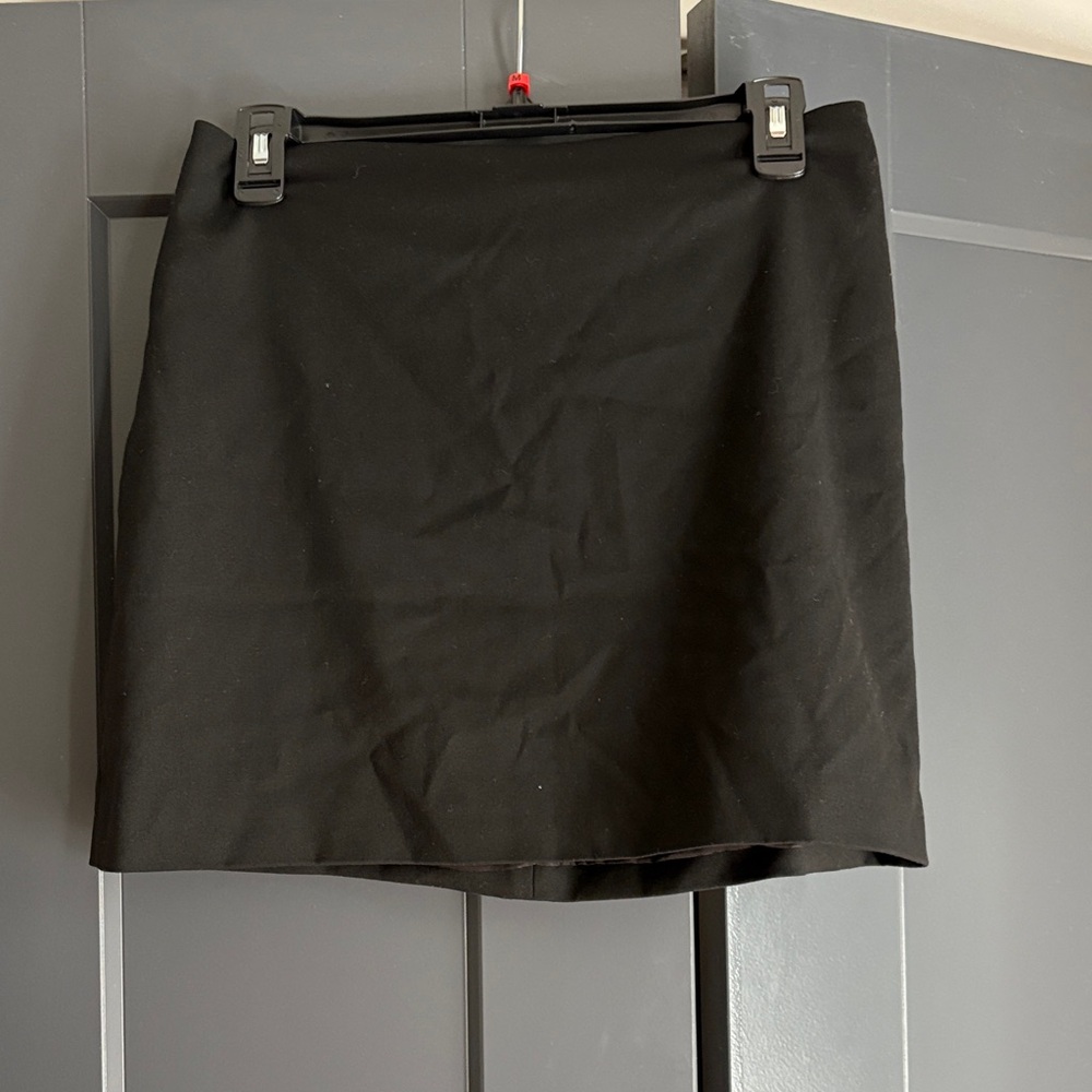 H&M Black Pencil Skirt